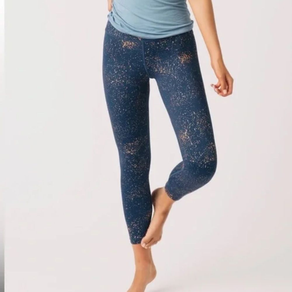Zyia Active Navy Stay Gold Light n Tight Hi-Rise 7/8 Leggings NEW Medium